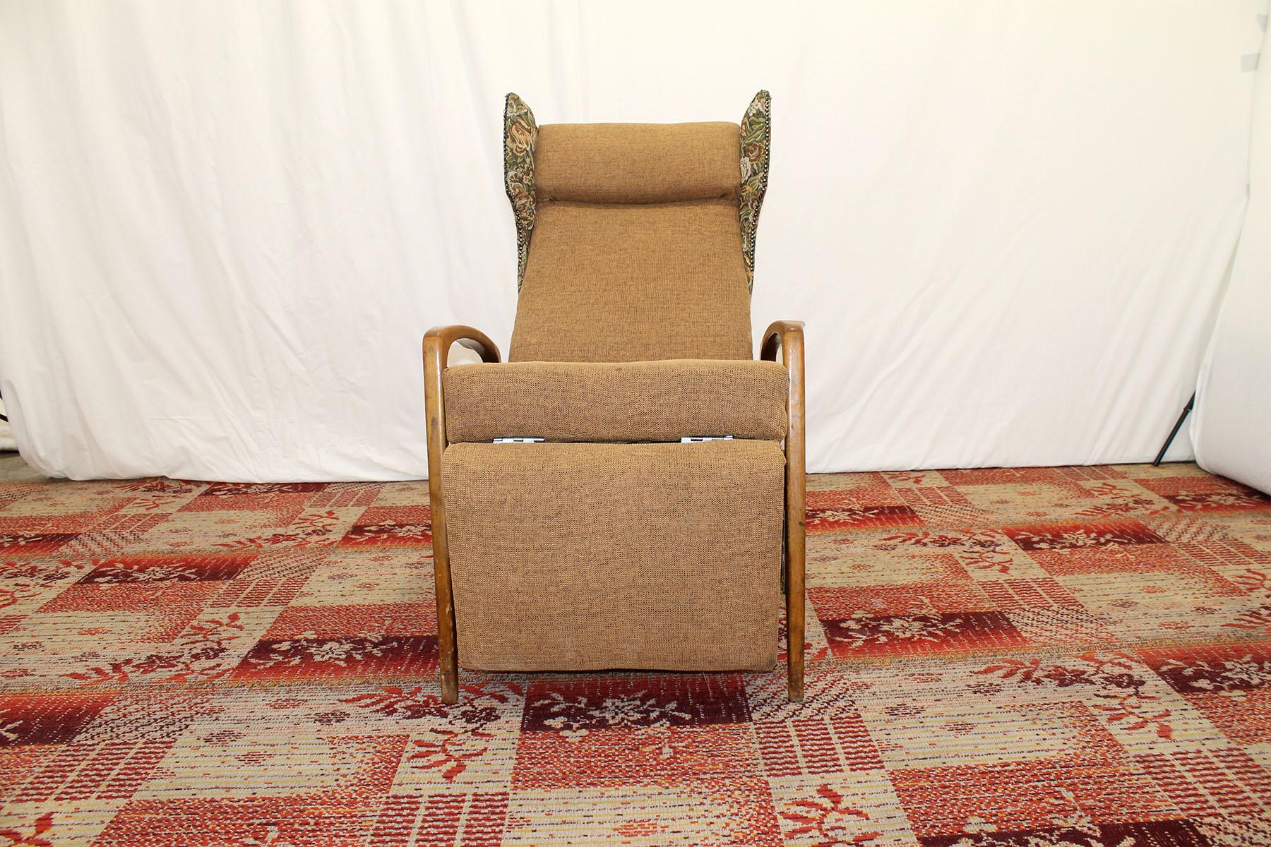 Scandinavian Modern Midcentury German Reclining Chair, 1970s For Sale