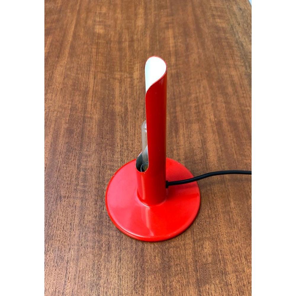 Lámpara de mesa alemana de mediados de siglo Prix rojo de Ingo Maurer para M Design, años 60 en venta 1