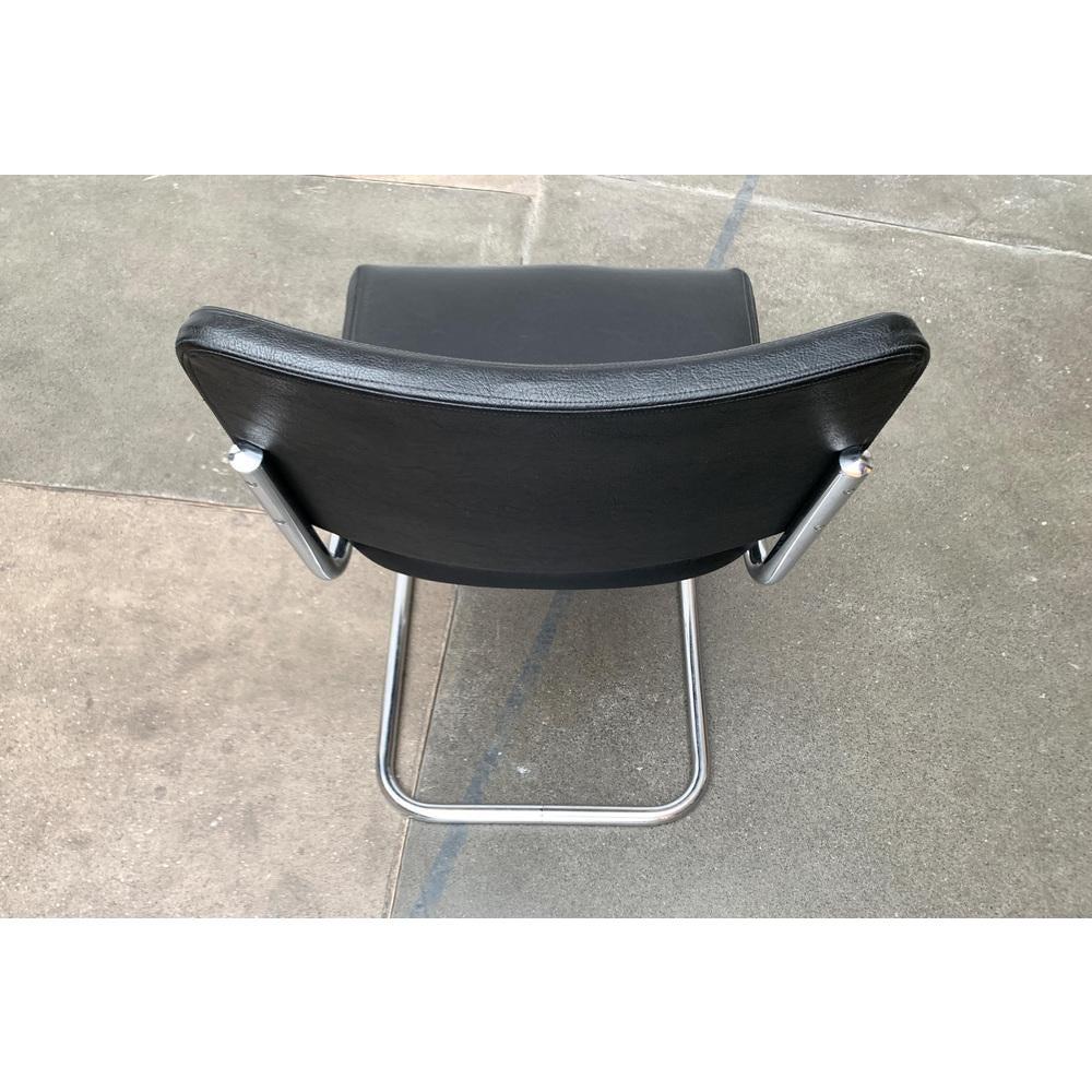 Metal Mid-Century German S32 Cantilever Chair by Marcel Breuer & Mart Stam, 1970s For Sale