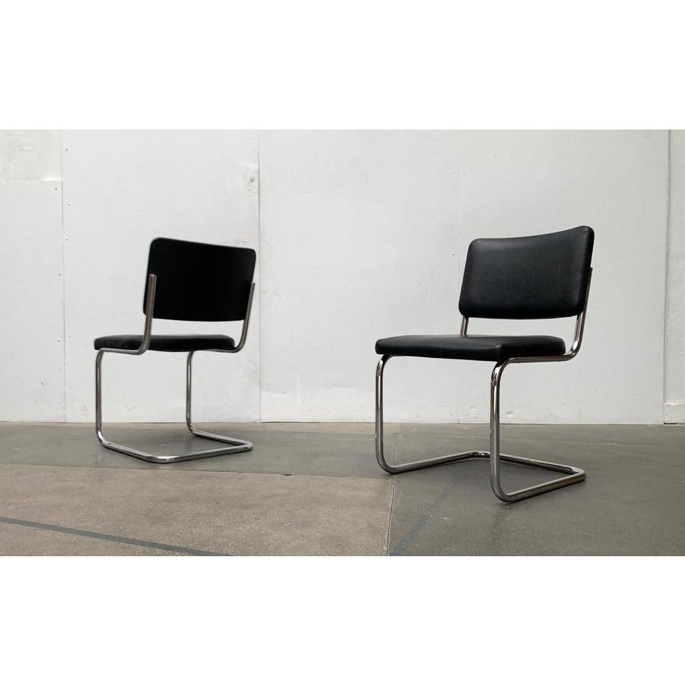 Mid-Century German S32 Cantilever Chair by Marcel Breuer & Mart Stam, 1970s For Sale 3