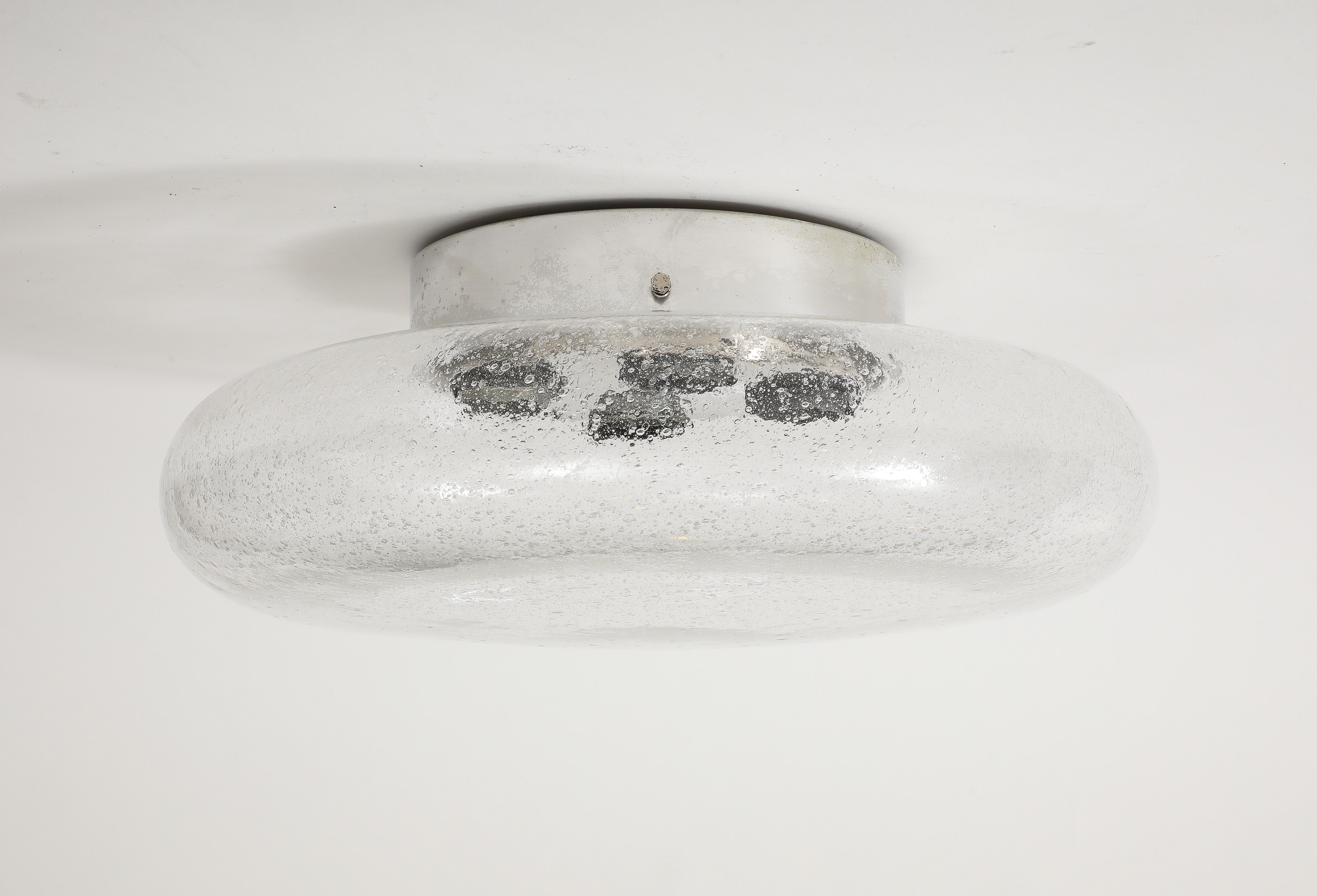 Mid Century, Deutsch, Seed Glas / Chrom Flushmount im Zustand „Gut“ im Angebot in New York, NY