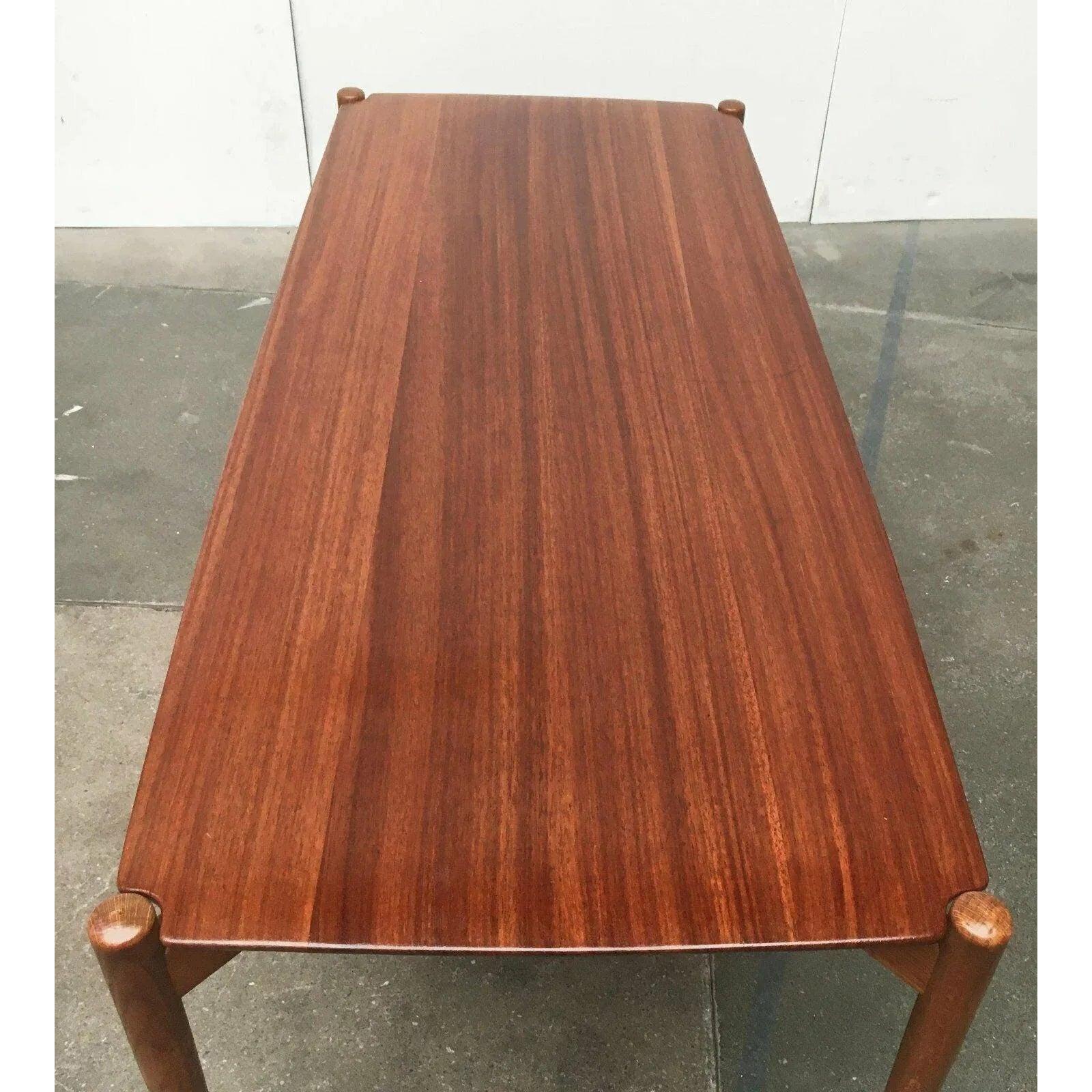 Deutsche Serie 400 Teakholz-Couchtisch aus der Mitte des Jahrhunderts von Hartmut Lohmeyer, 1950er Jahre im Zustand „Hervorragend“ im Angebot in Hamburg, DE