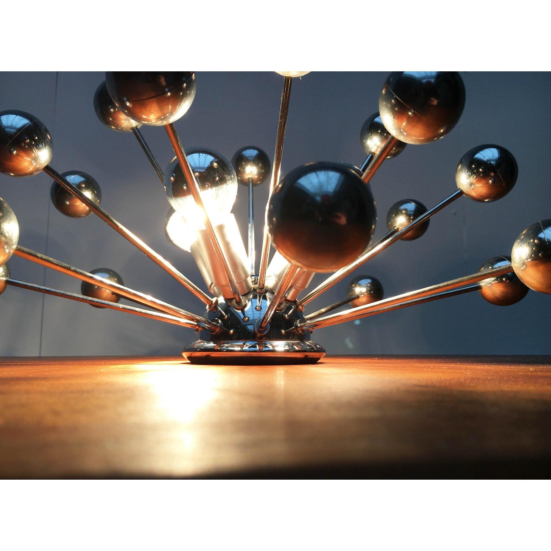 20ième siècle Lampe de table atomique de l'ère spatiale allemande du milieu du siècle, Cosack en vente