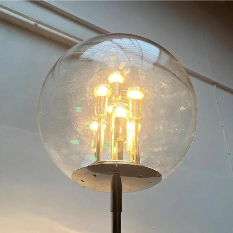 Lampadaire Space A Space Ball and Planet en chrome et verre, années 1960 en vente 4