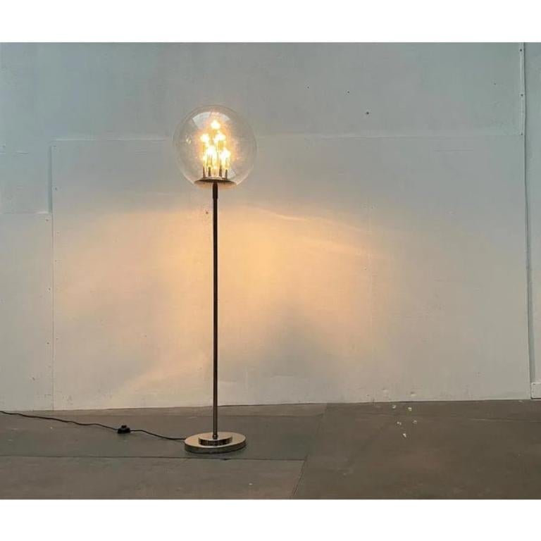 Mid-Century Modern Lampadaire Space A Space Ball and Planet en chrome et verre, années 1960 en vente
