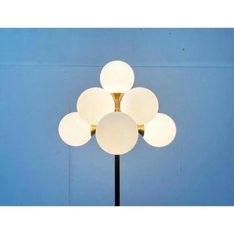 Lampadaire allemand de l'ère spatiale du milieu du siècle dernier de Kaiser Leuchten, années 1960 en vente 5