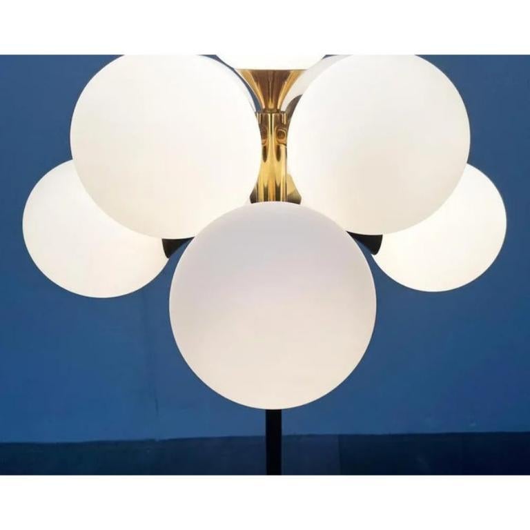 Lampadaire allemand de l'ère spatiale du milieu du siècle dernier de Kaiser Leuchten, années 1960 en vente 2