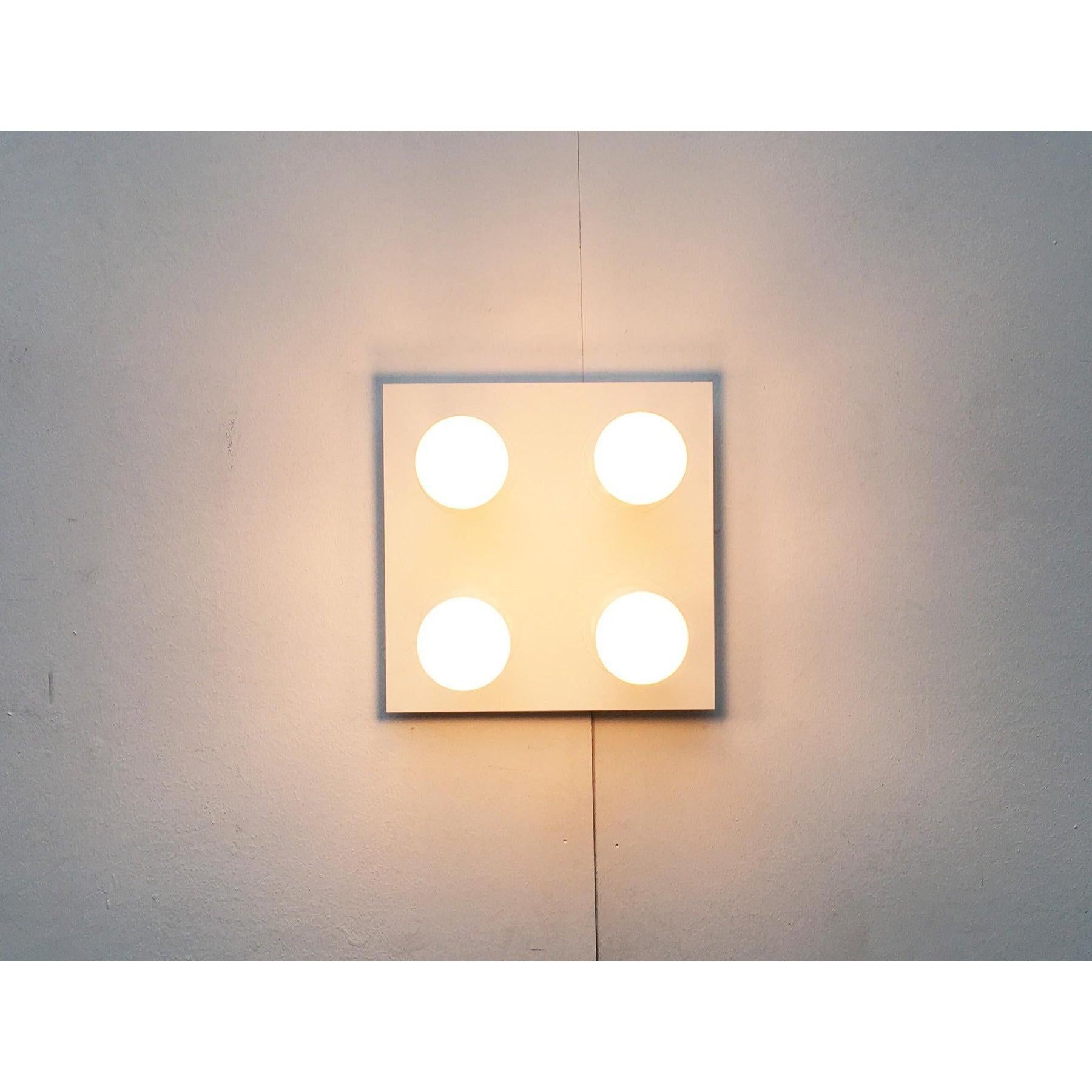Tedesco Lampada da soffitto A Space Age tedesca di metà secolo di Cosack in vendita