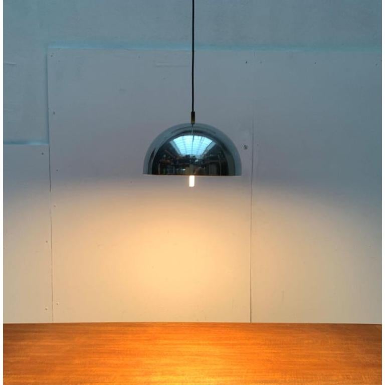 Lampada a sospensione a cupola tedesca di metà secolo di Staff Leuchten, anni '1960 In condizioni ottime in vendita a Hamburg, DE