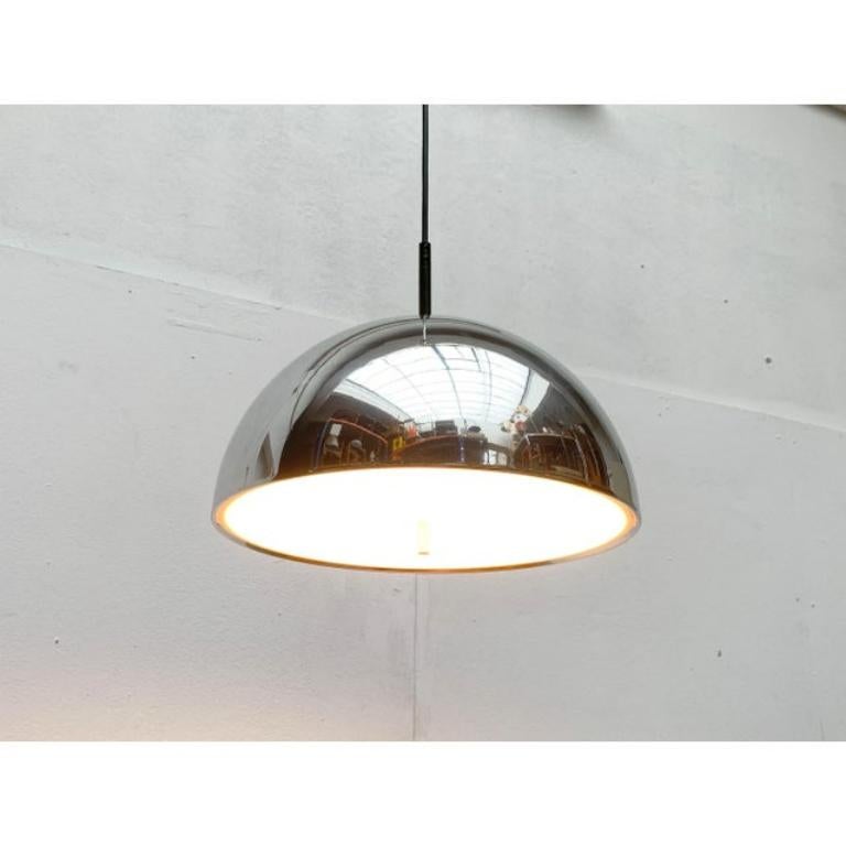 Lampada a sospensione a cupola tedesca di metà secolo di Staff Leuchten, anni '1960 in vendita 1
