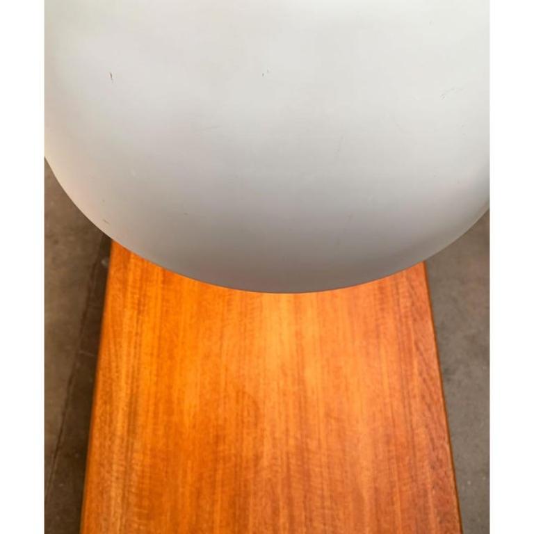 Mid-Century moderno Lampada a sospensione a cupola tedesca di metà secolo di Staff Leuchten in vendita