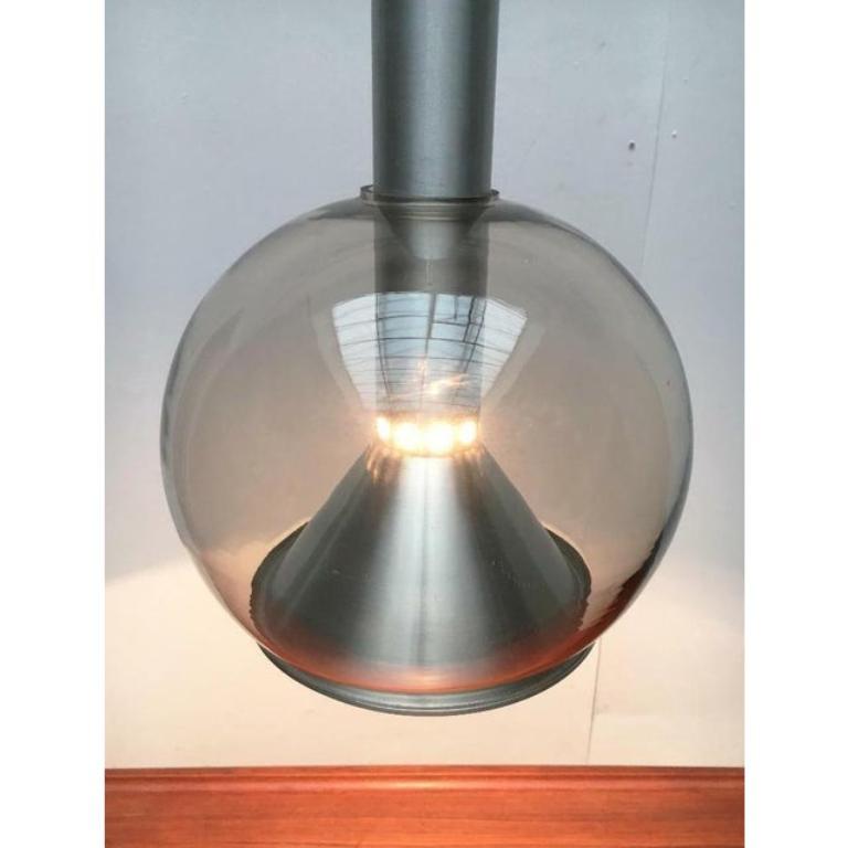 Lampada a sospensione a globo in vetro di Erco, Germania, metà del secolo scorso, anni '60 in vendita 2