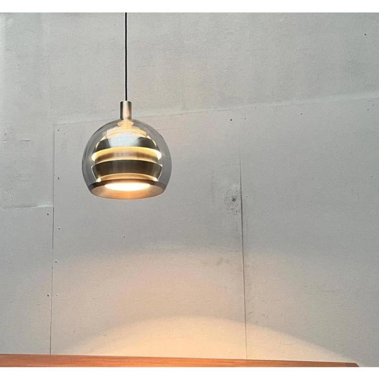 Metallo Lampada a sospensione a globo di Doria, Germania, metà secolo, 1960 in vendita