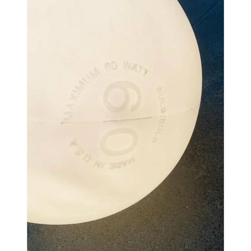 Lampada da terra o a sospensione a lampadina modello A Space Age tedesca di metà secolo, anni '60 In condizioni ottime in vendita a Hamburg, DE