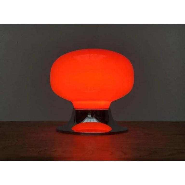 20ième siècle Lampe de bureau allemande de l'ère spatiale du milieu du siècle dernier d'Arno Leuchten, Berlin, années 1960 en vente