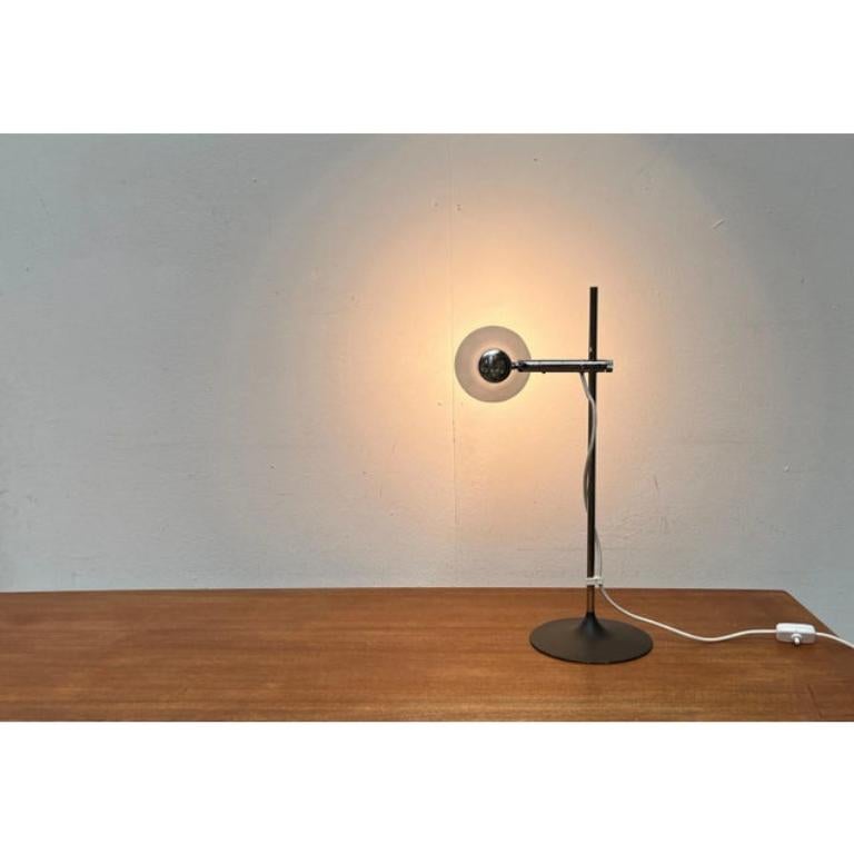 Lampe de table allemande de l'ère spatiale du milieu du siècle dernier de Hillebrand Leuchten, années 1960 en vente 4