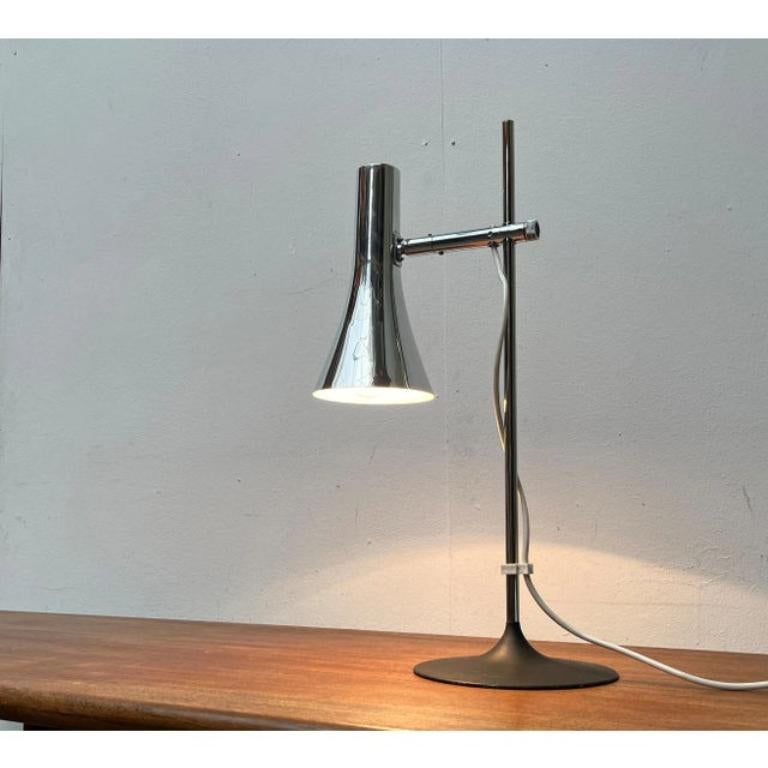 Lampe de table allemande de l'ère spatiale du milieu du siècle dernier de Hillebrand Leuchten, années 1960 en vente 1