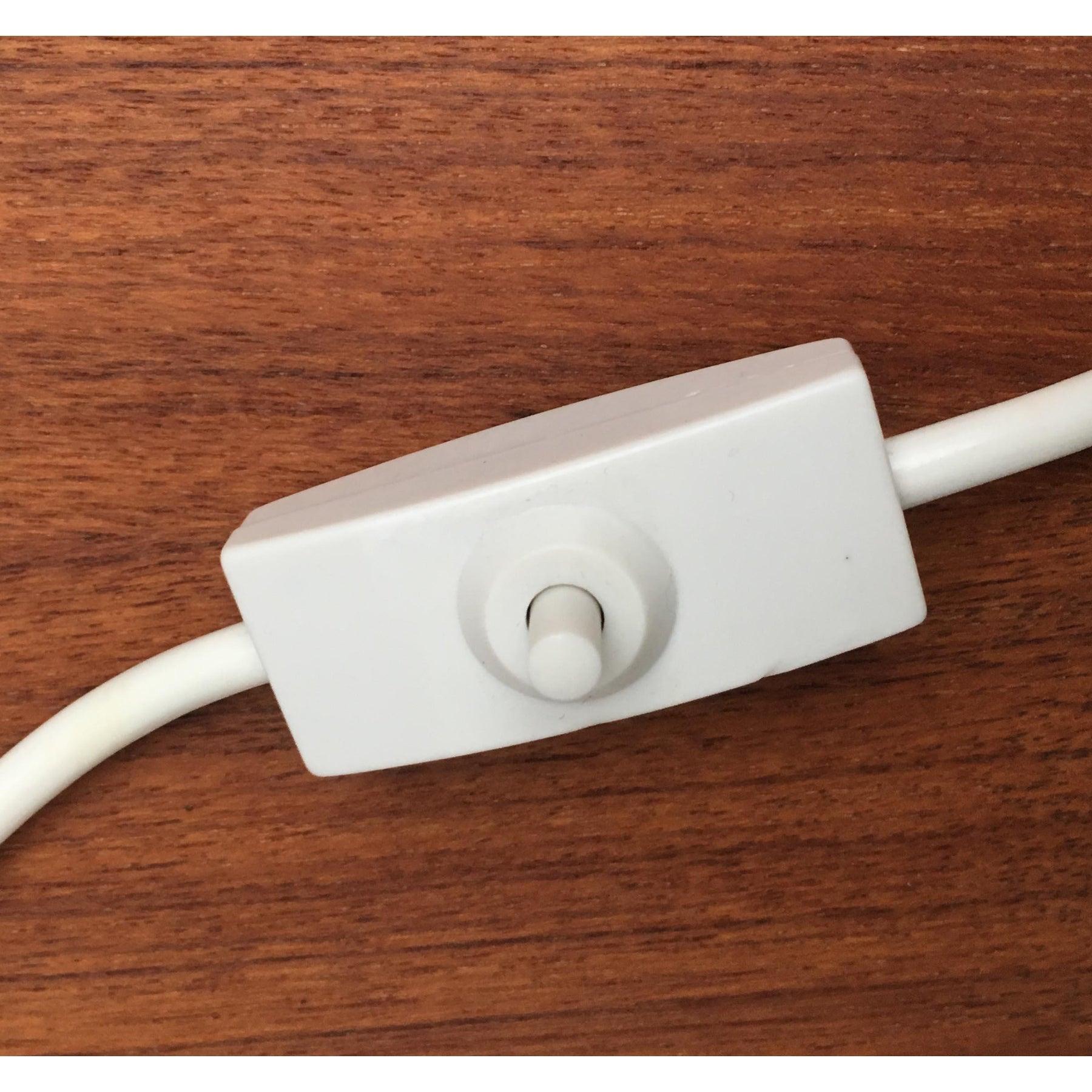 20ième siècle Lampe de table allemande du milieu du siècle, Space A, de Kaiser Idell, années 1960 en vente