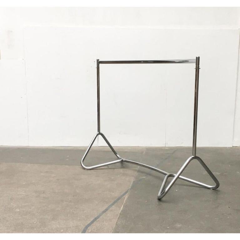 20ième siècle Porte-manteau en métal tubulaire de l'ère Space, Allemagne du milieu du siècle, années 1960 en vente