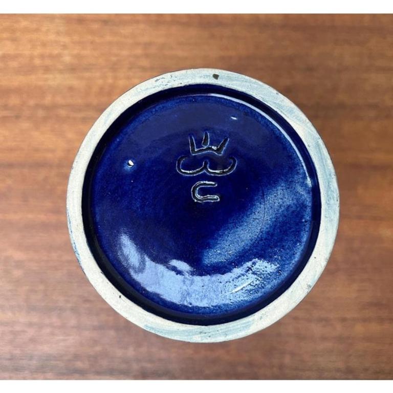 Vaso a bottiglia con coperchio in Studio Pottery tedesco di metà secolo, anni '60 in vendita 1