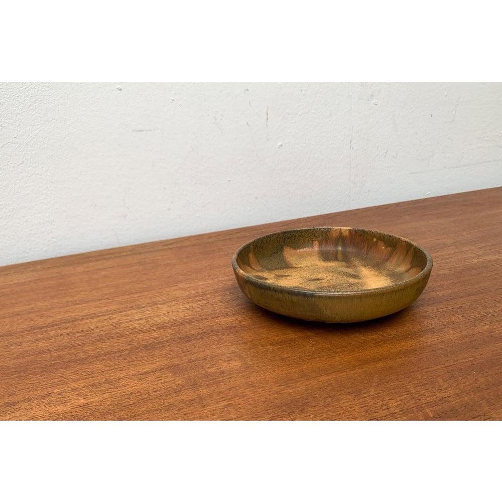 Ciotola in Studio Pottery tedesco di metà secolo di Otto Wichmann, anni '60 in vendita 4