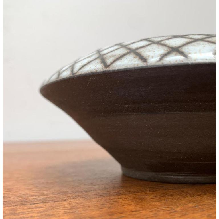 Ciotola o vaso Ikebana di Studio Pottery tedesco di metà secolo di BKW, anni '60 in vendita 4