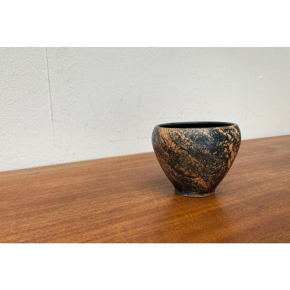 Vaso a ciotola in Studio Pottery tedesco di metà secolo di Gerhard Liebenthron, anni '60 in vendita 5