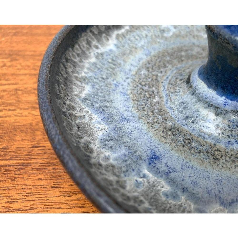 XX secolo Portacandele in Studio Pottery di Meike Falck Nicolaisen, Germania, metà secolo. in vendita