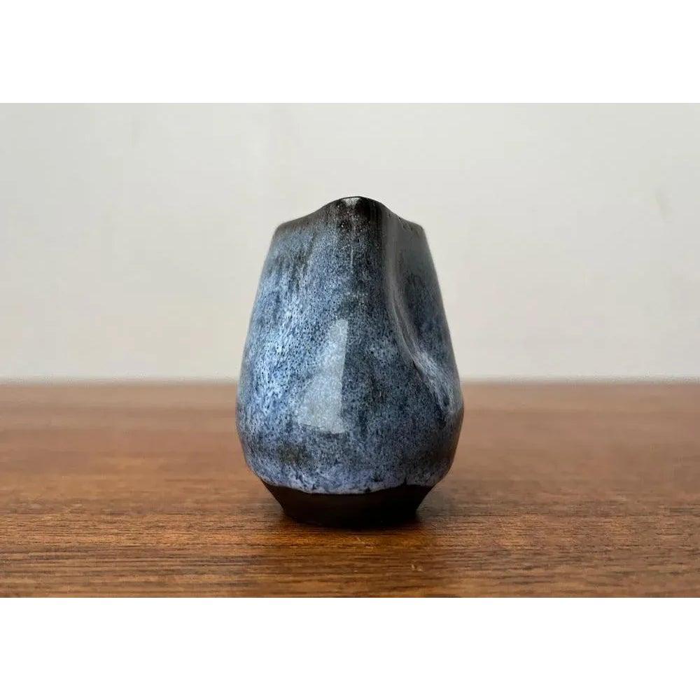 Mid-Century German Studio Pottery Carafe Vase by Janne Reckert-Cordua, 1960s In Excellent Condition For Sale In Hamburg, DE