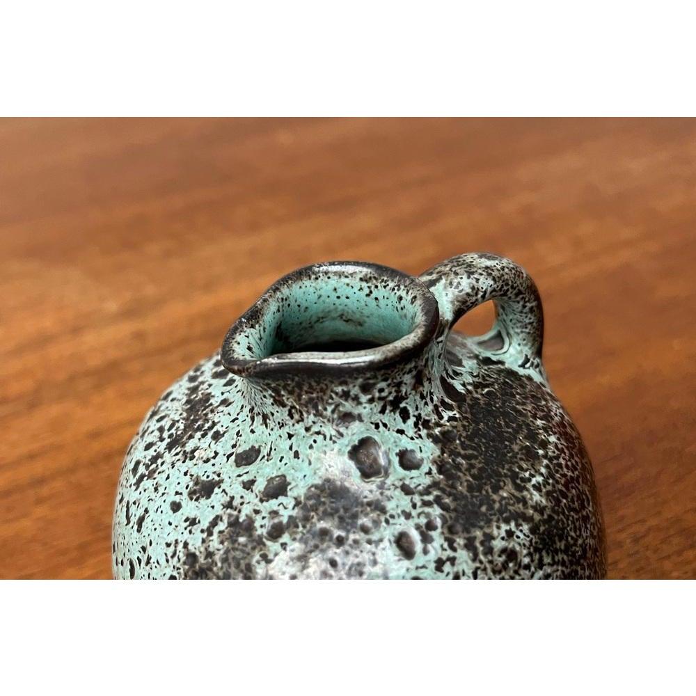 Vaso a caraffa in Studio Pottery tedesco di metà secolo di Monika Maetzel, 1960 in vendita 5