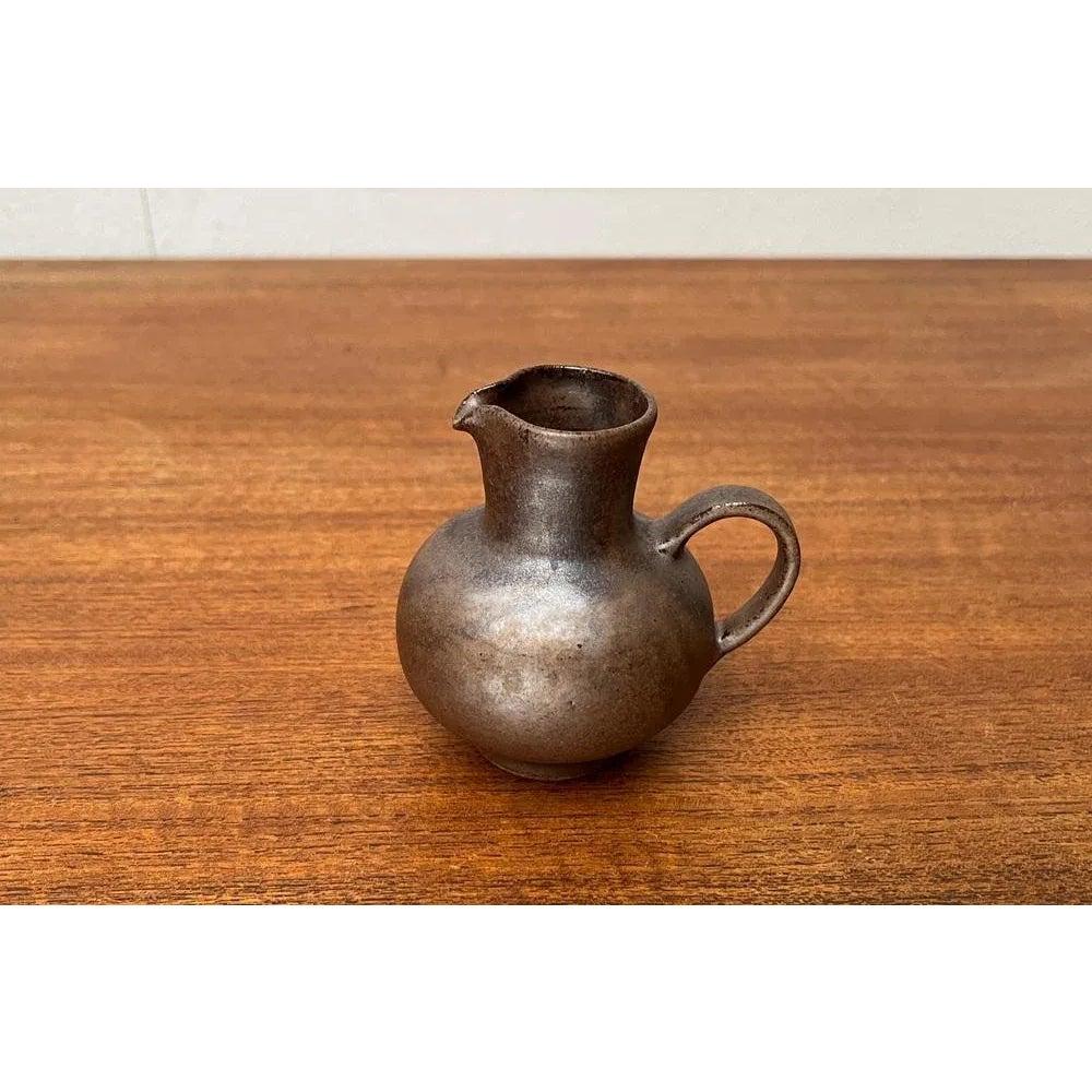 Mid-Century moderno Vaso a caraffa in Studio Pottery tedesco del 1960 di Rainer Doss, metà secolo in vendita