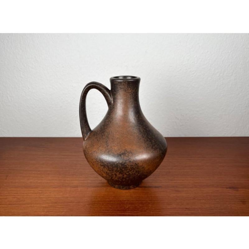 Vaso a caraffa in Studio Pottery tedesco di metà secolo di Fritz Van Daalen, anni '60 in vendita 3
