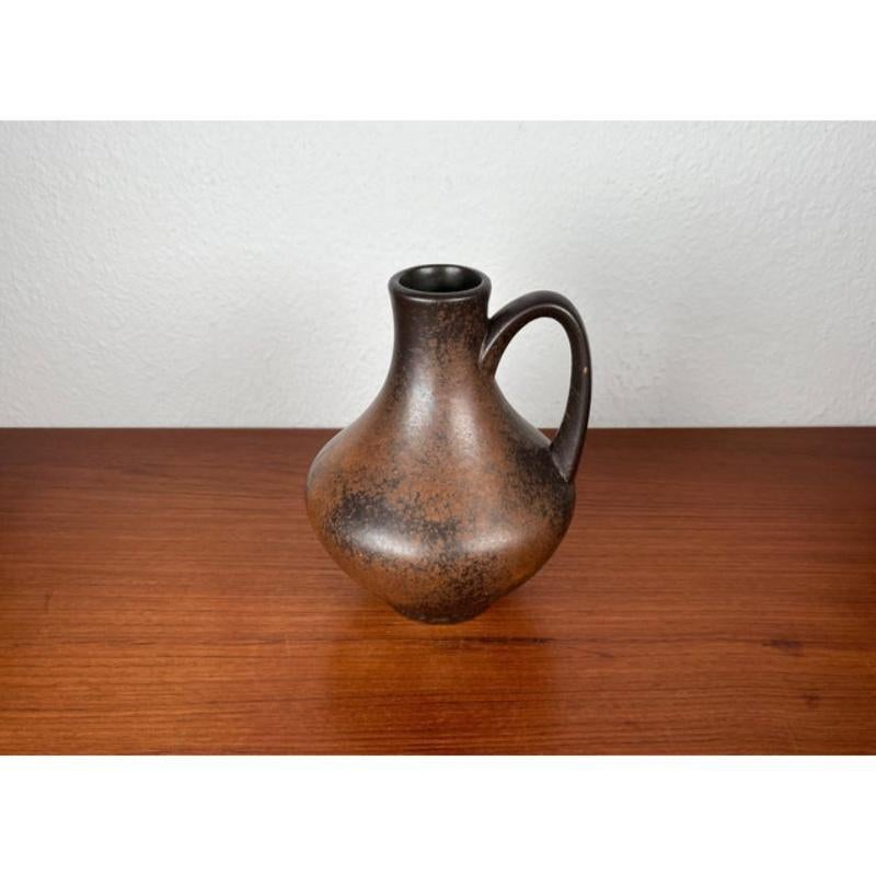 Mid-Century moderno Vaso a caraffa in Studio Pottery tedesco di metà secolo di Fritz Van Daalen, anni '60 in vendita
