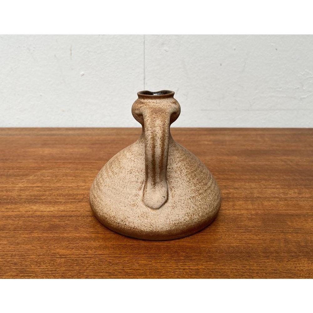 Vaso a caraffa in Studio Pottery tedesco di metà secolo di Petra Töpferei, anni '60 In condizioni ottime in vendita a Hamburg, DE
