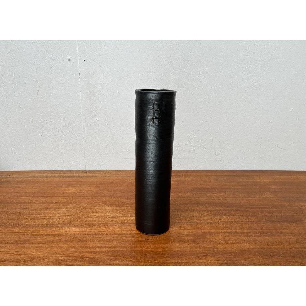 Deutsche Studio Pottery Minimalistische Vase aus der Jahrhundertmitte, 1960er Jahre (20. Jahrhundert) im Angebot