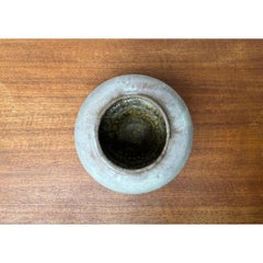 Mid-Century German Studio Pottery Minimalist Vase by Lu and Gerd Grove, 1961