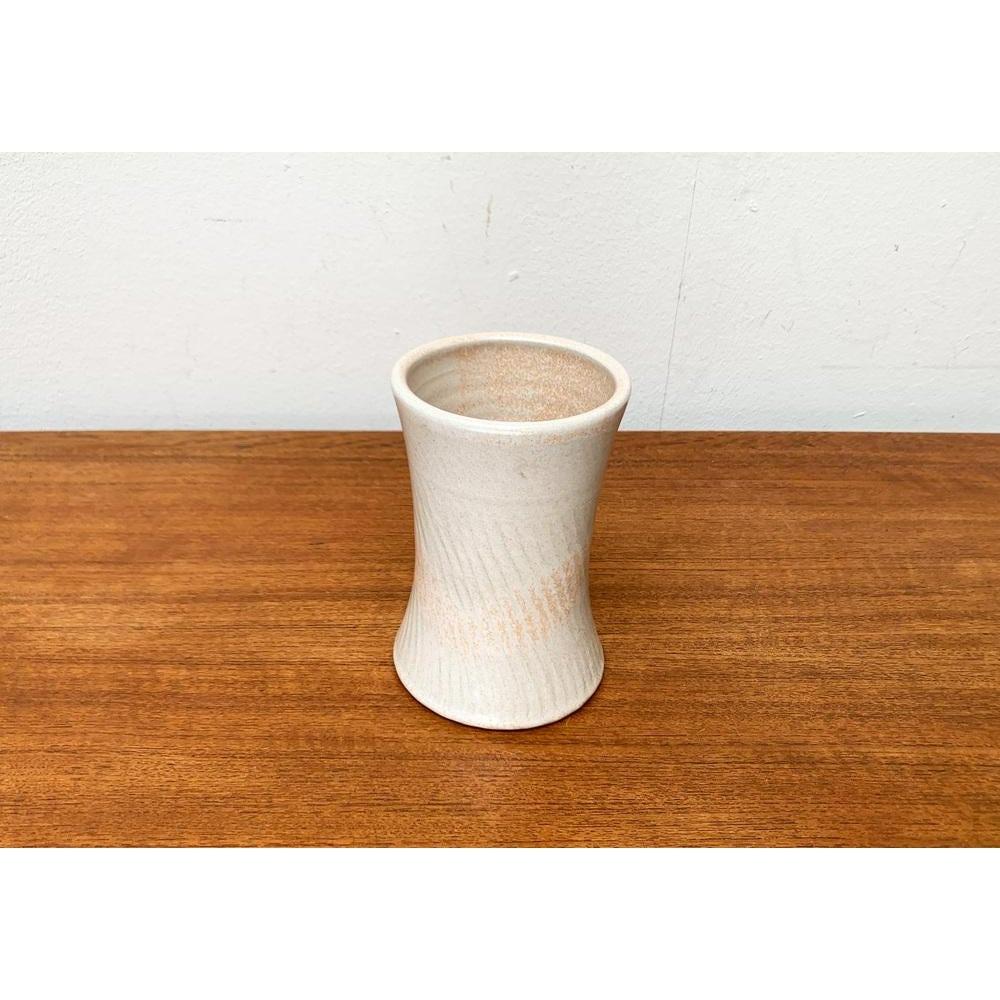 Mid-Century German Studio Pottery Minimalist Vase from Till Sudeck, 1960s, in Very Good conditions. Designed 1960 to 1969 This piece has an attribution mark, I am sure that it is completely authentic and take full responsibility for any authenticity
