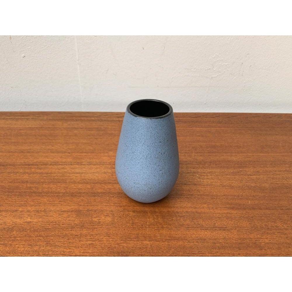 Minimalistische Vase aus deutscher Studio Pottery der Jahrhundertmitte vom Töpferhof Römhild, 1960er Jahre im Zustand „Hervorragend“ im Angebot in Hamburg, DE