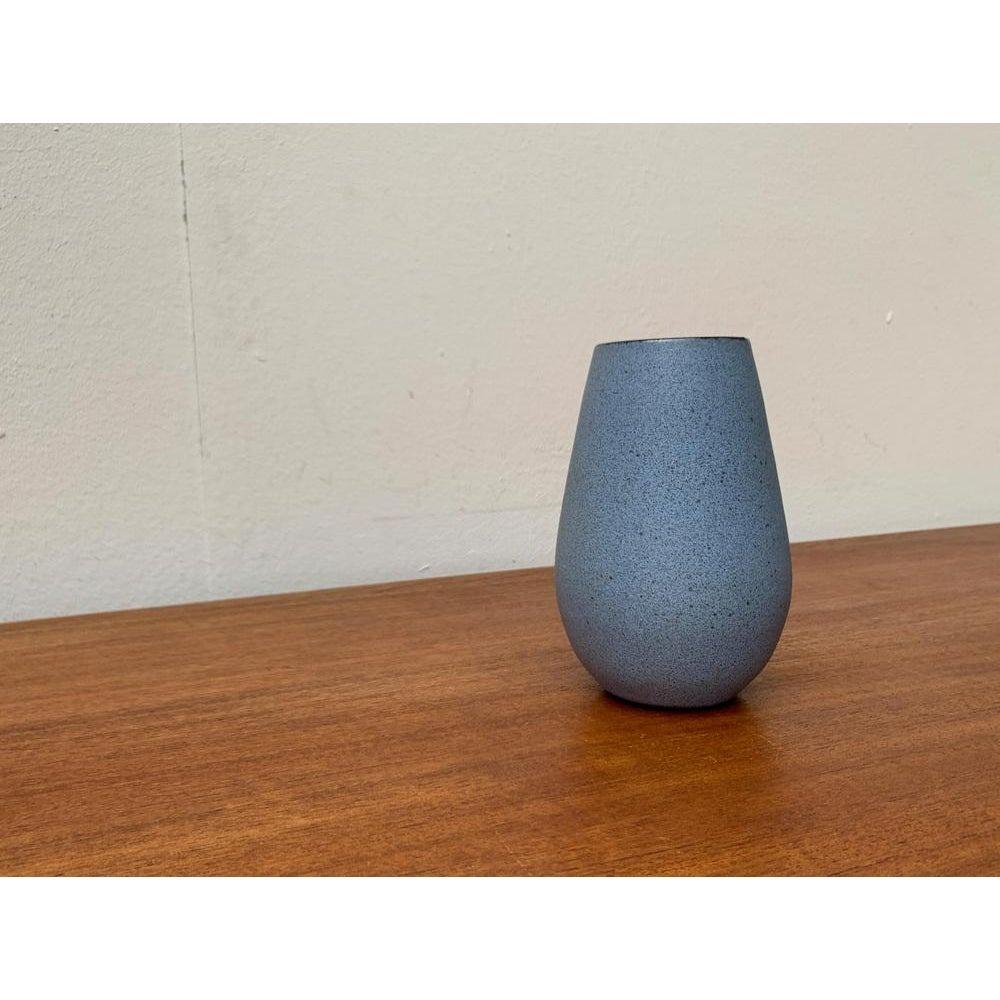 Minimalistische Vase aus deutscher Studio Pottery der Jahrhundertmitte vom Töpferhof Römhild, 1960er Jahre im Angebot 1