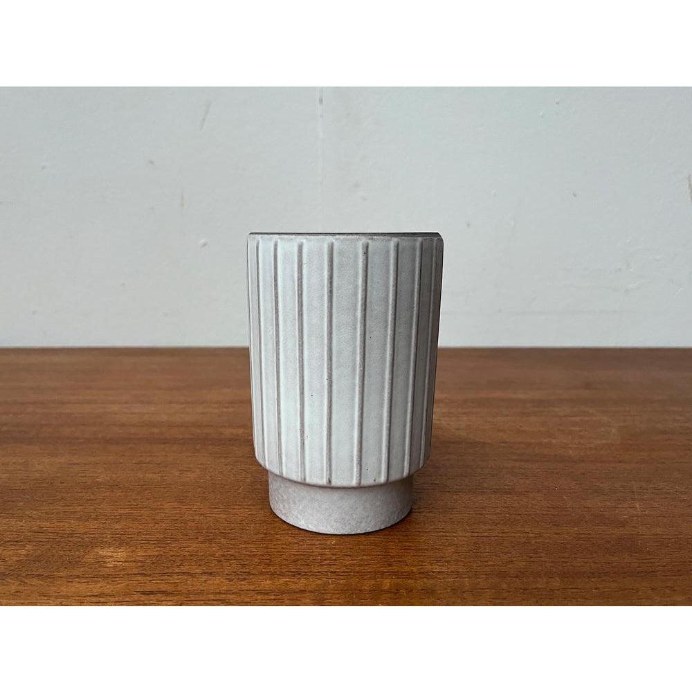 Mid-Century German Studio Pottery Minimalist Vase from Wächtersbach, 1960s In Excellent Condition For Sale In Hamburg, DE