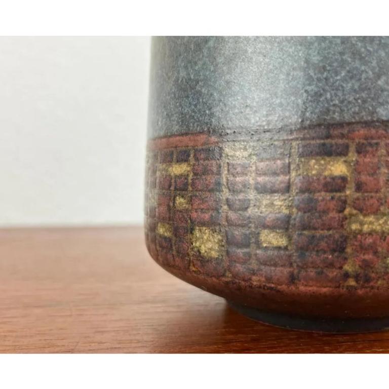Vaso di Studio Pottery tedesco di metà secolo di Elisabeth Pluquet-Ulrich, anni '60 in vendita 3