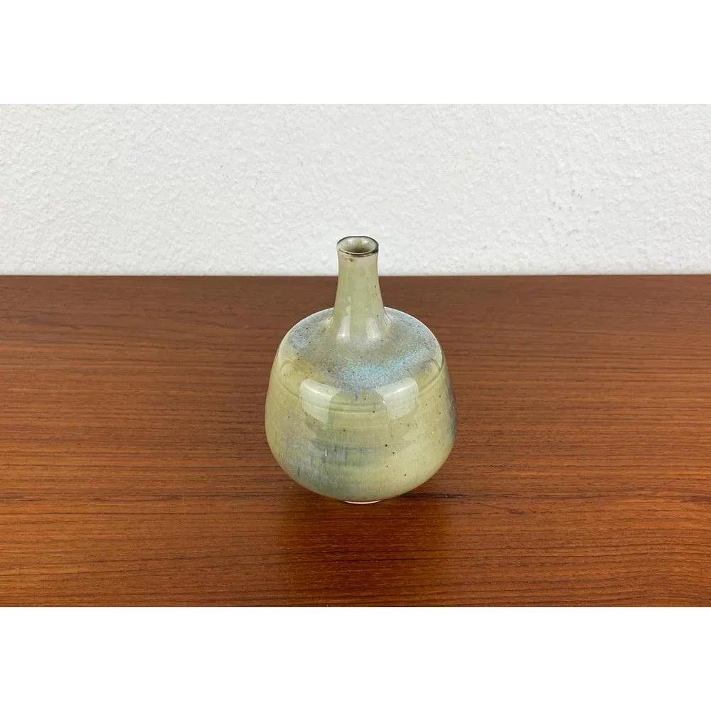 Jarrón de Studio Pottery alemán de mediados de siglo de Görge Hohlt para Werkstatt Hohlt Años 60 en venta 3