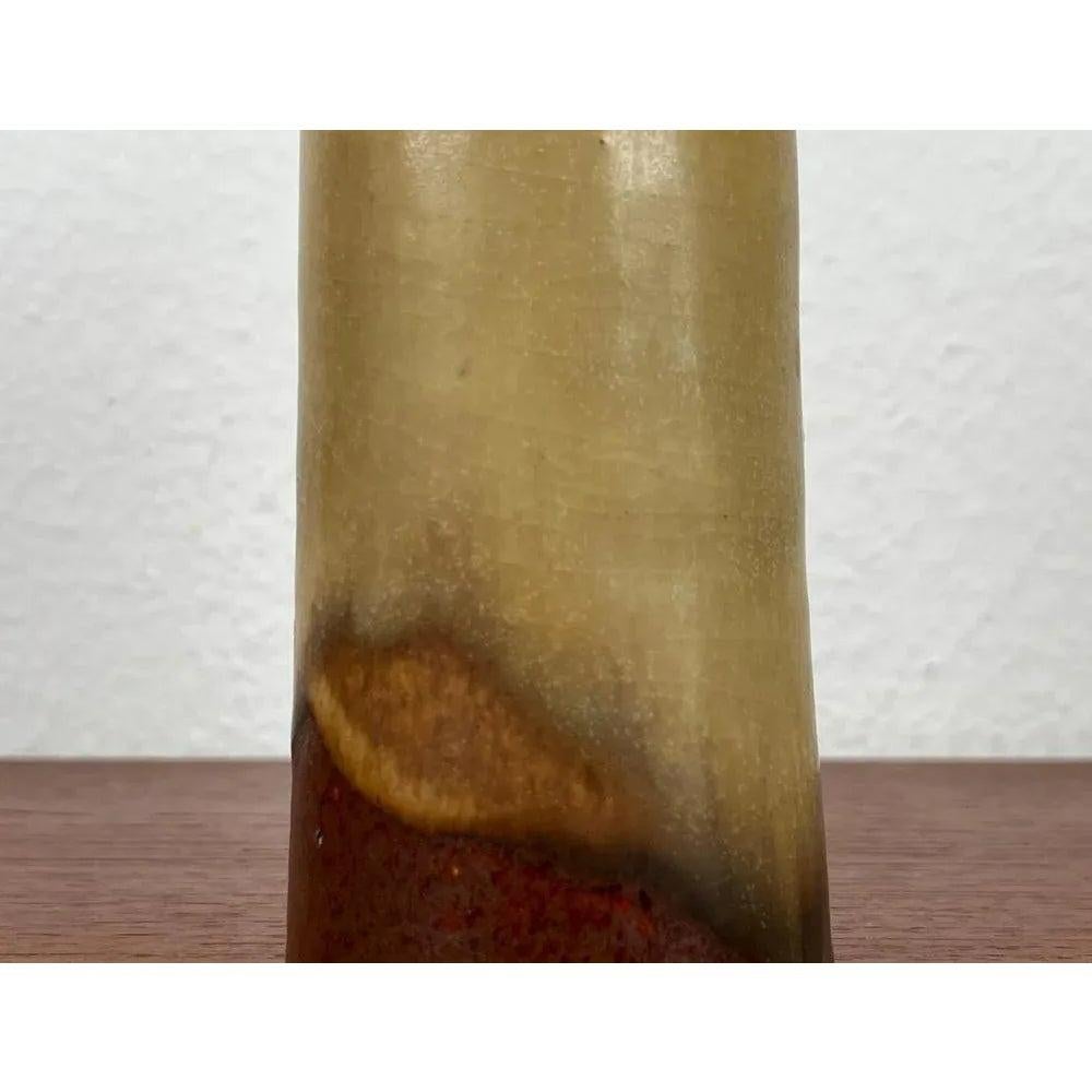 Vaso di Studio Pottery tedesco di metà secolo di Ilse Ludwig-Korbel, anni '60 In condizioni ottime in vendita a Hamburg, DE