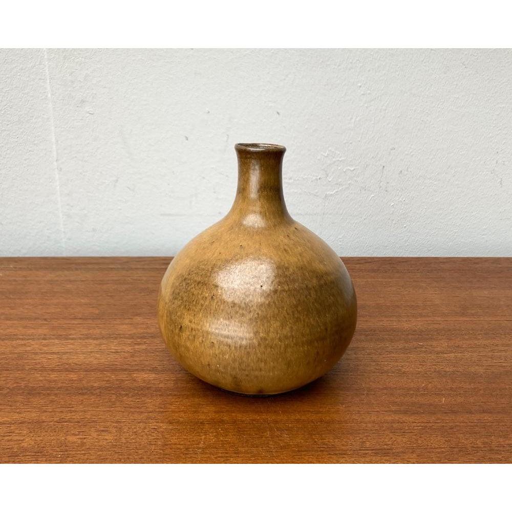 Jarrón de Studio Pottery alemán de mediados de siglo de Janne Reckert Cordua, años 60 en venta 3