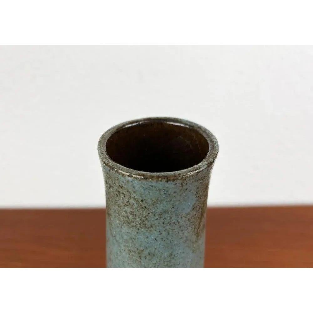 Allemand Vase en poterie Studio allemand du milieu du siècle par Janne Reckert Cordua, années 1960 en vente