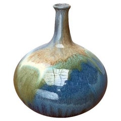 Vase en poterie Studio allemand du milieu du siècle par Janne Reckert Cordua