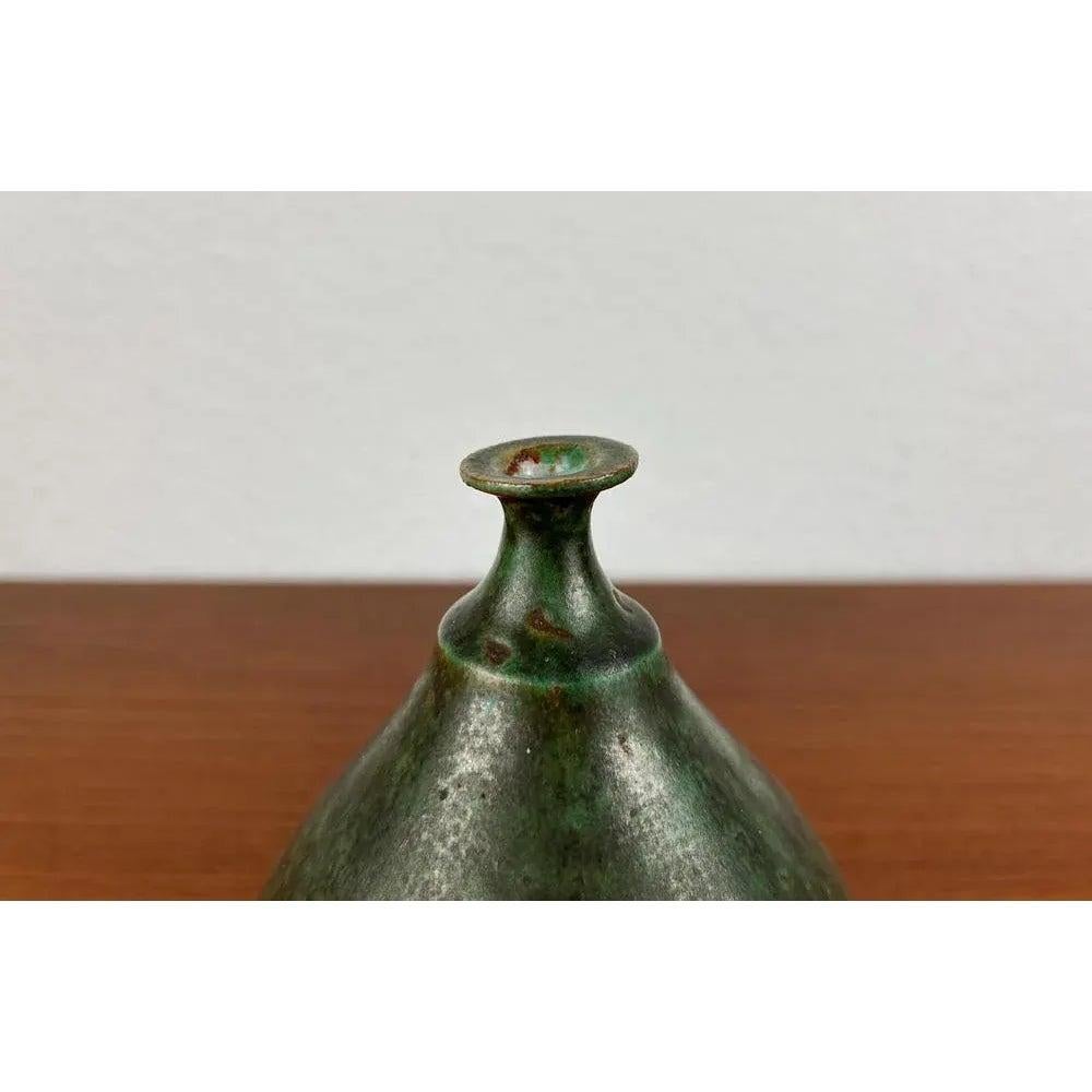 Vaso di Studio Pottery tedesco di metà secolo di Meike Falck Nicolaisen, anni '60 in vendita 4