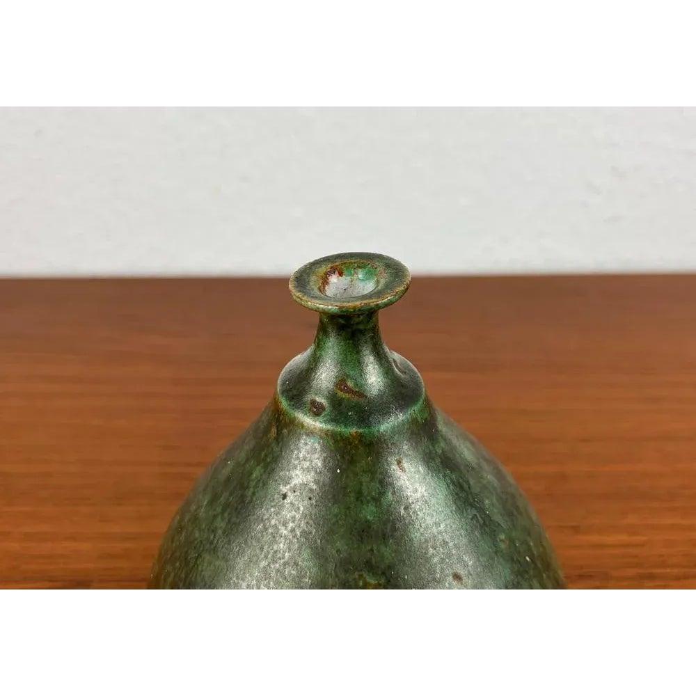 Vaso di Studio Pottery tedesco di metà secolo di Meike Falck Nicolaisen, anni '60 in vendita 5
