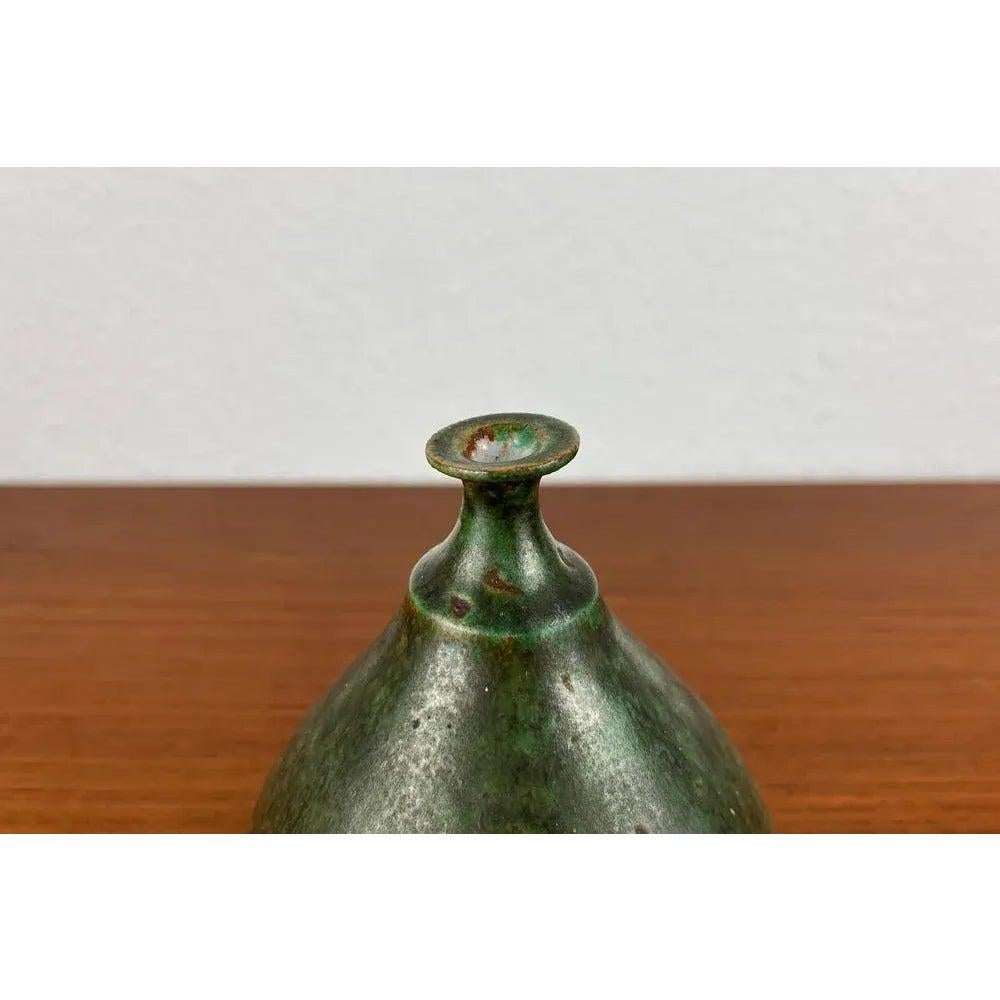 Vaso di Studio Pottery tedesco di metà secolo di Meike Falck Nicolaisen, anni '60 in vendita 2