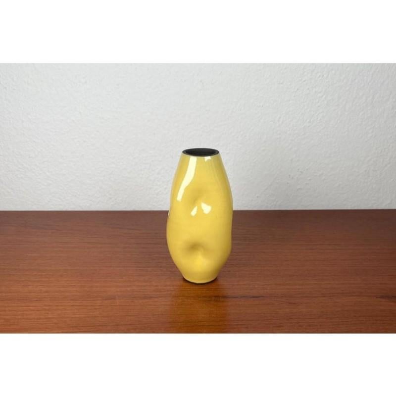 Jarrón de Studio Pottery alemán de mediados de siglo de BKW Böttger Keramik Wandsbek, años 60 en venta 9